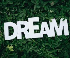 When Dreams Outgrow You- 6 ways to handle lost dreams.